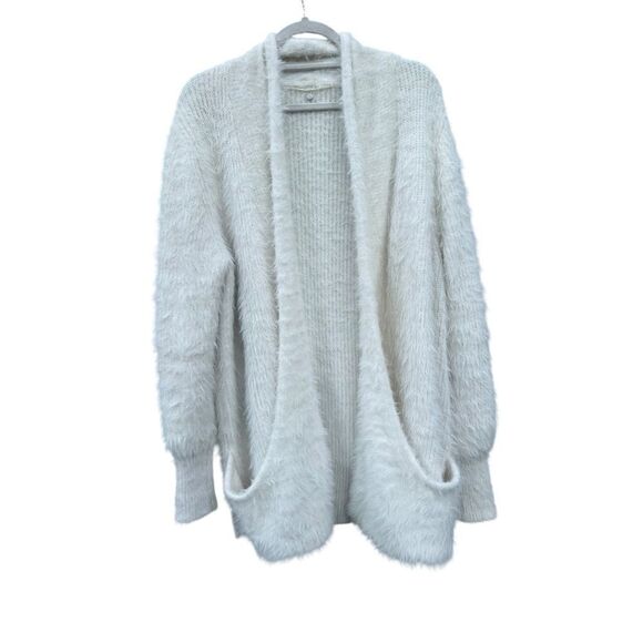 Anthropologie Knitted & Knotted Women's Cardigan Sz small Ivory Fuzzy Knit Cozy - Picture 2 of 7